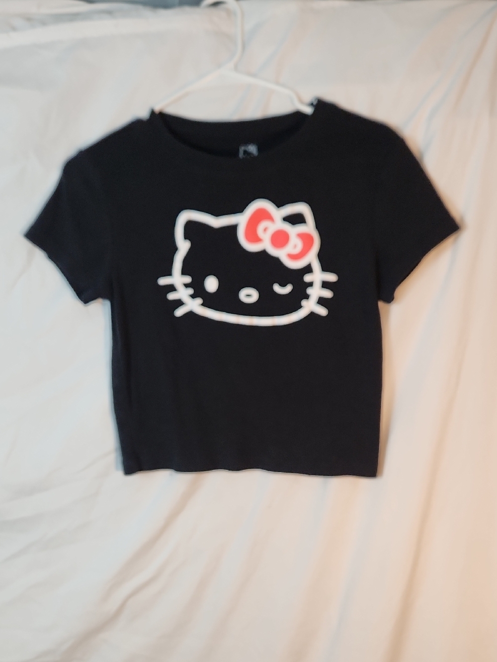 Hello Kitty Black Short Sleeve Cropped Tee with Pink Bow